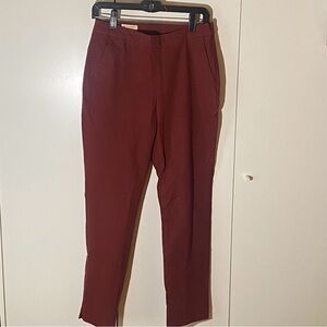 Brooks Brothers Red Fleece Pants. Women’s Size 2. Color: Red Brick